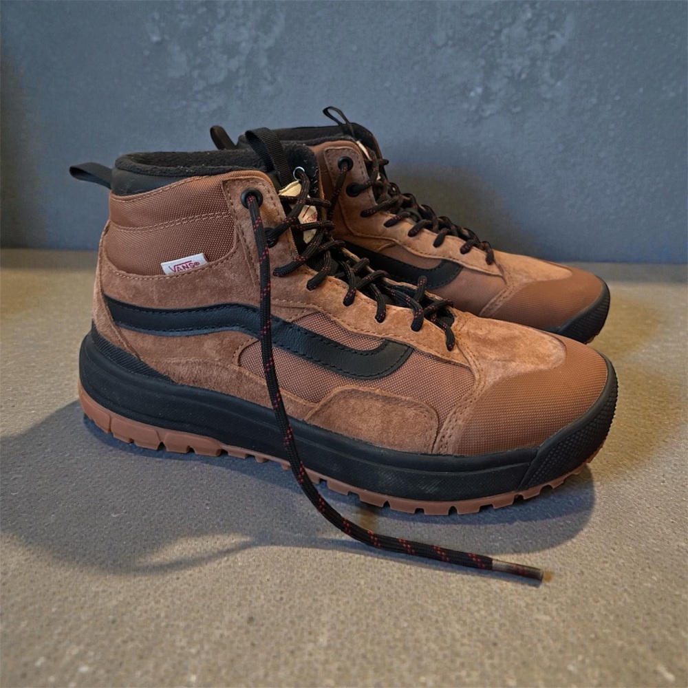Vans Unisex Ultrarange Exo Hi Mte Shoes
